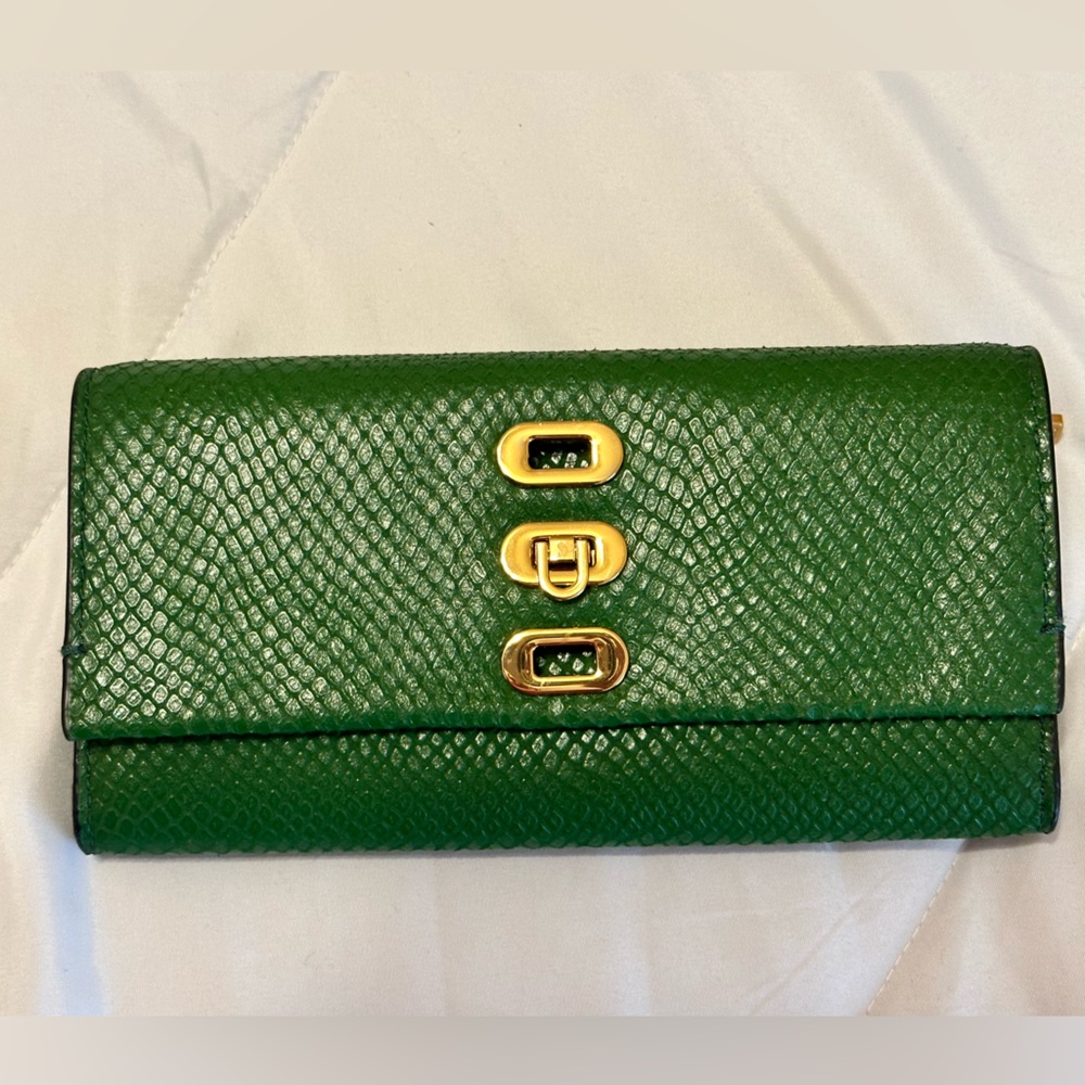 Fossil Penrose Green Python Crossbody Wallet - image 5